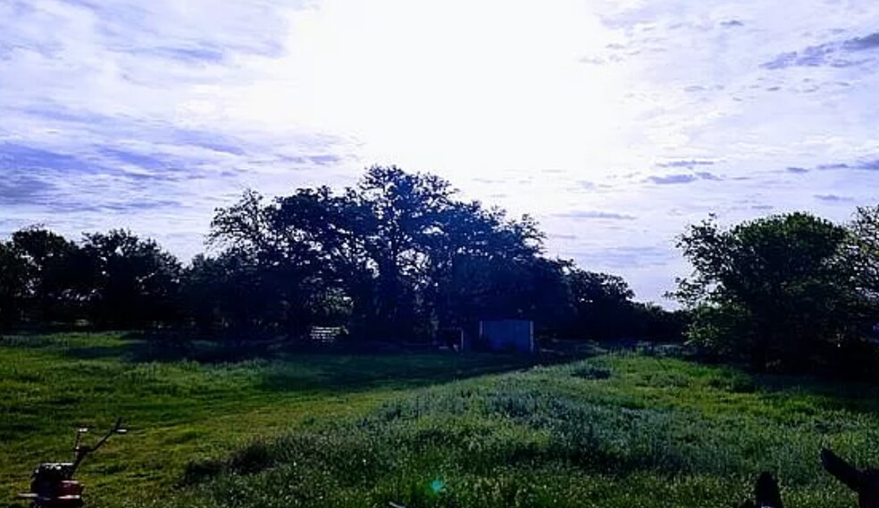 228 Apache Loop, Cherokee, TX à vendre - Photo principale - Image 1 de 6