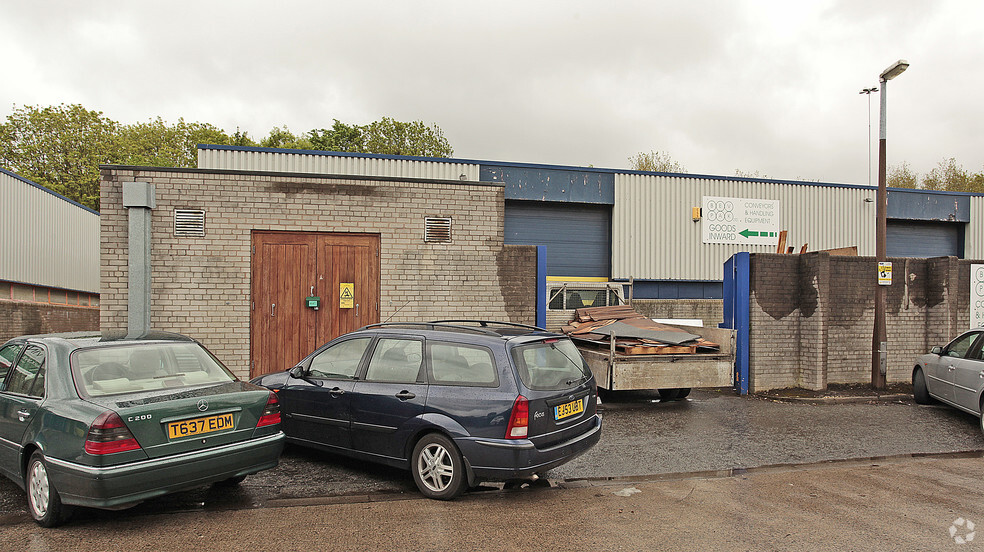 Arkwright Rd, Runcorn for lease - Building Photo - Image 3 of 4