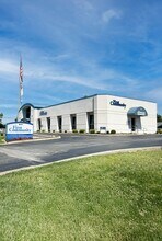 801 Lincoln Hwy, Fairview Heights, IL for lease Building Photo- Image 2 of 4
