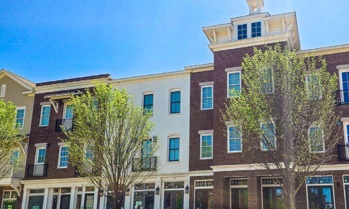 203 Mission St, Madison, AL à louer - Photo du bâtiment - Image 1 de 2