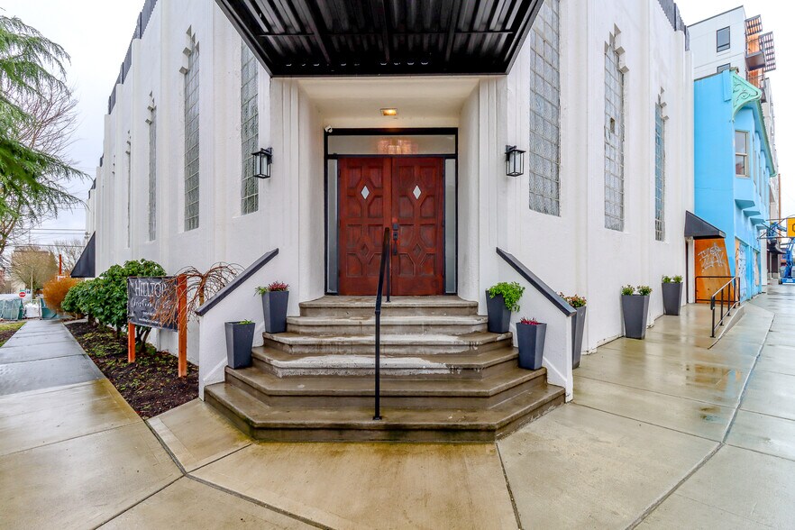 1016 S 10th St, Tacoma, WA à vendre - Photo du bâtiment - Image 3 de 21