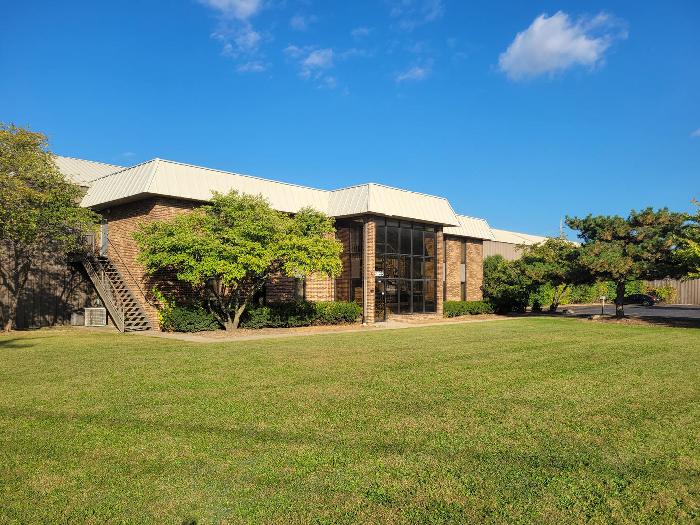 6655 W Kitty Ave, Chicago Ridge, IL à vendre Photo principale- Image 1 de 16