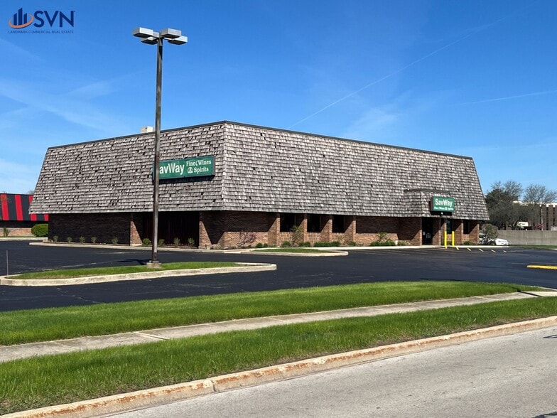 2580 E Main St, St Charles, IL à vendre - Photo du bâtiment - Image 1 de 7