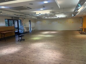 15-21 Rolston Rd, Hornsea for lease Interior Photo- Image 1 of 2