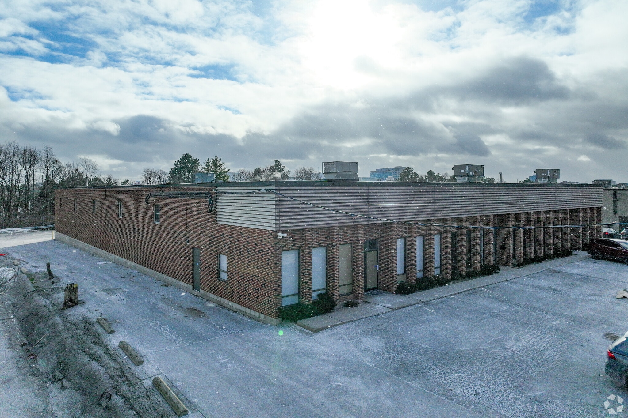 211 Telson Rd, Markham, ON for sale Primary Photo- Image 1 of 1