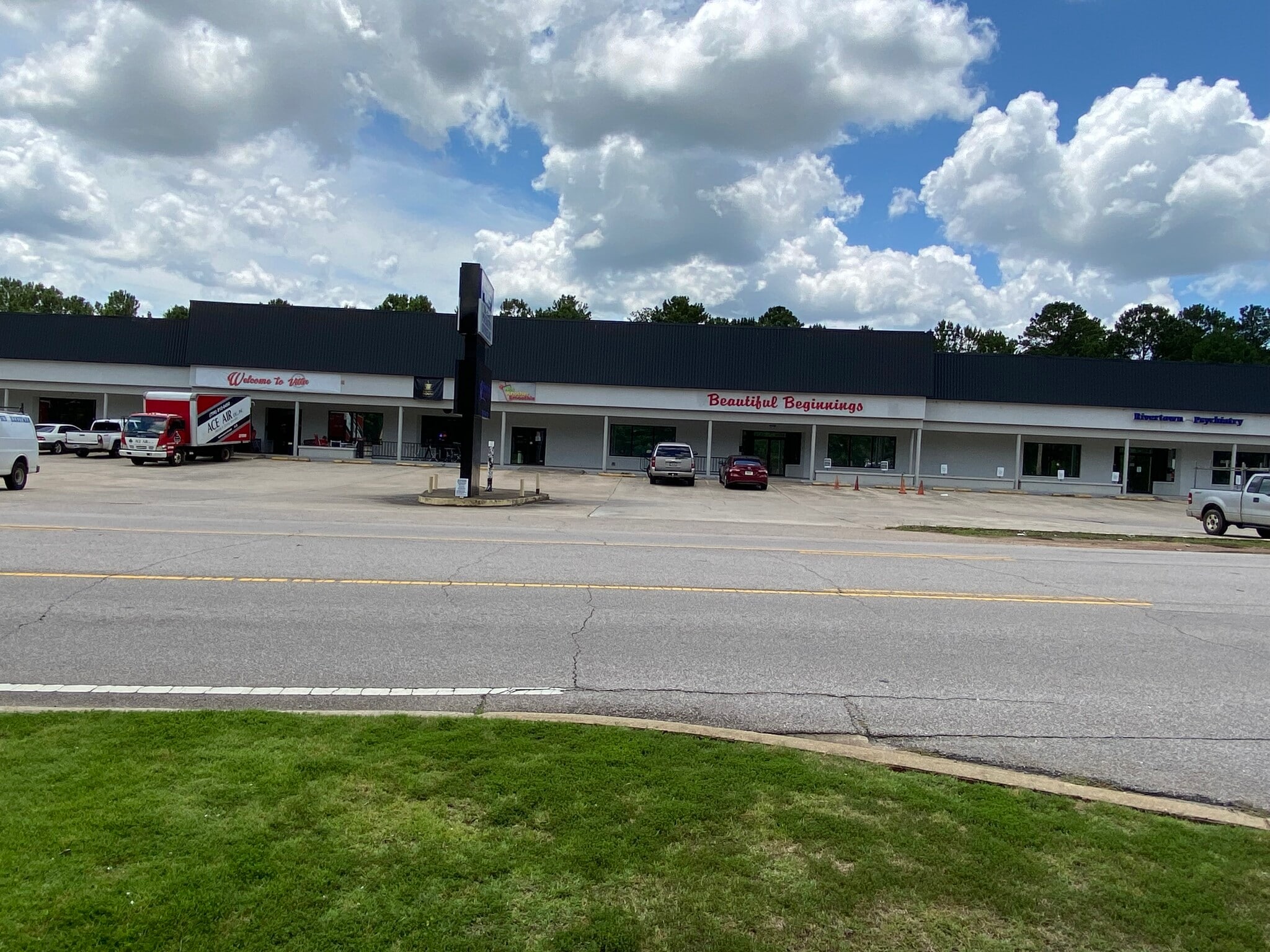 1605 Vernon St, Lagrange, GA for lease Building Photo- Image 1 of 14