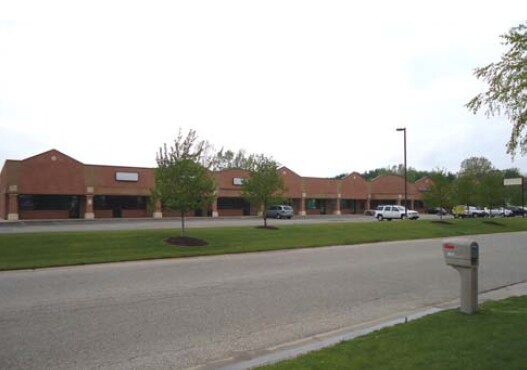 Plus de détails pour 8516 Homestead Dr, Zeeland, MI - Bureau/Commerce de détail à louer