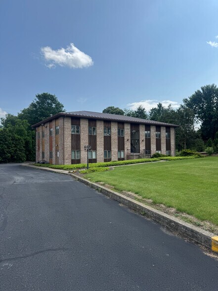 410 W State St, Mertztown, PA à vendre - Photo du bâtiment - Image 2 de 29