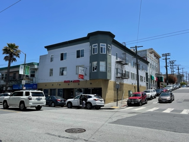 4799 Mission St, San Francisco, CA à louer Photo du b timent- Image 1 de 2