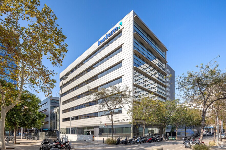 Carrer de Llull, 275-295, Barcelone, Barcelona à louer - Photo du bâtiment - Image 2 de 10