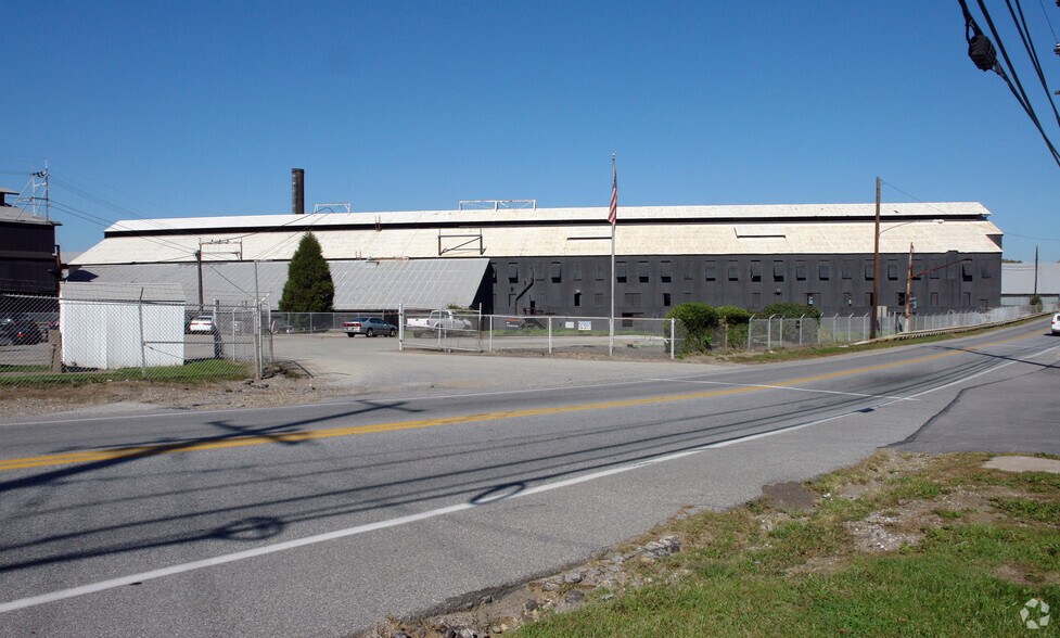 900 Conshohocken Rd, Conshohocken, PA à vendre - Photo du bâtiment - Image 2 de 2