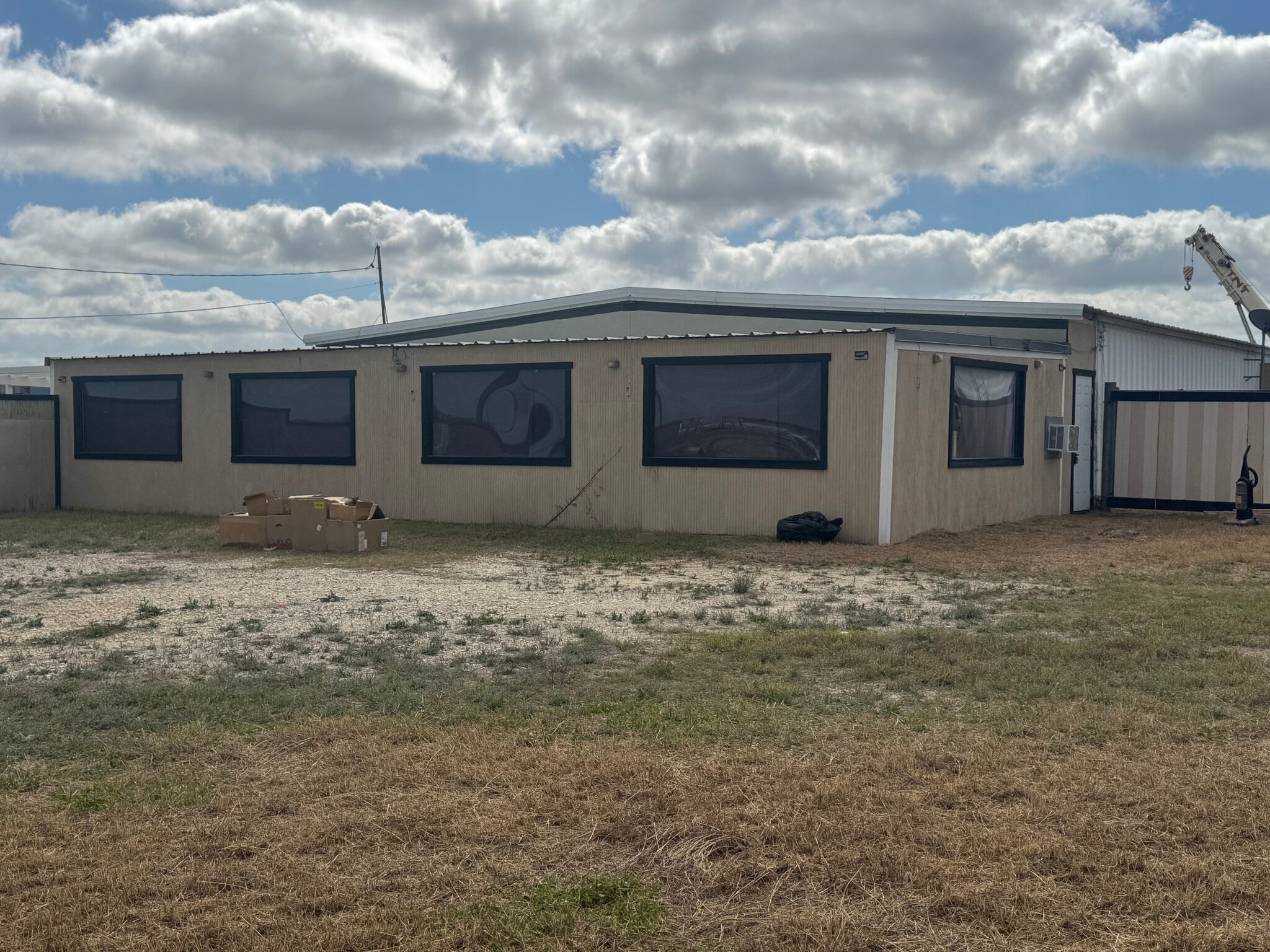 14550 E Interstate 10, Marion, TX for sale Primary Photo- Image 1 of 14
