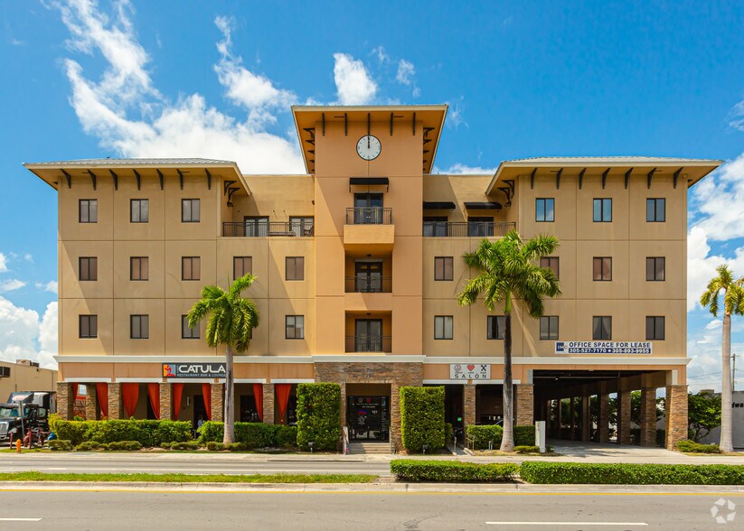 7190 SW 87th Ave, Miami, FL à louer - Photo du bâtiment - Image 2 de 3