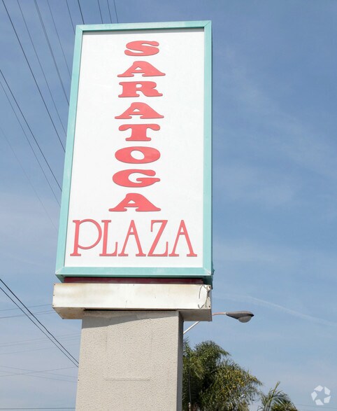 7401-7435 Florence Ave, Downey, CA à louer - Photo du bâtiment - Image 2 de 6