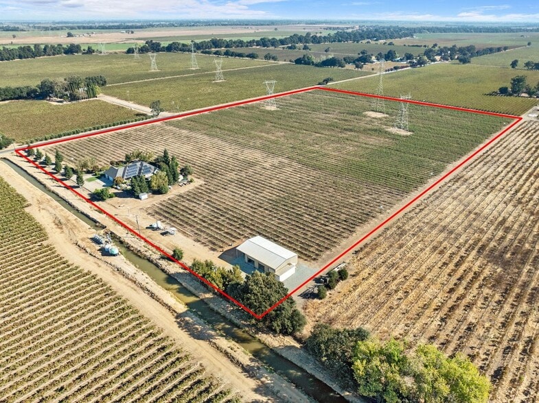 5288 W Kile Rd, Lodi, CA for sale - Building Photo - Image 1 of 59