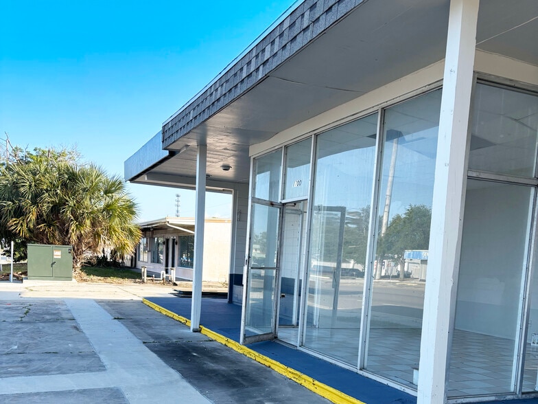 1700 N Harbor City Blvd, Melbourne, FL for sale - Building Photo - Image 3 of 9