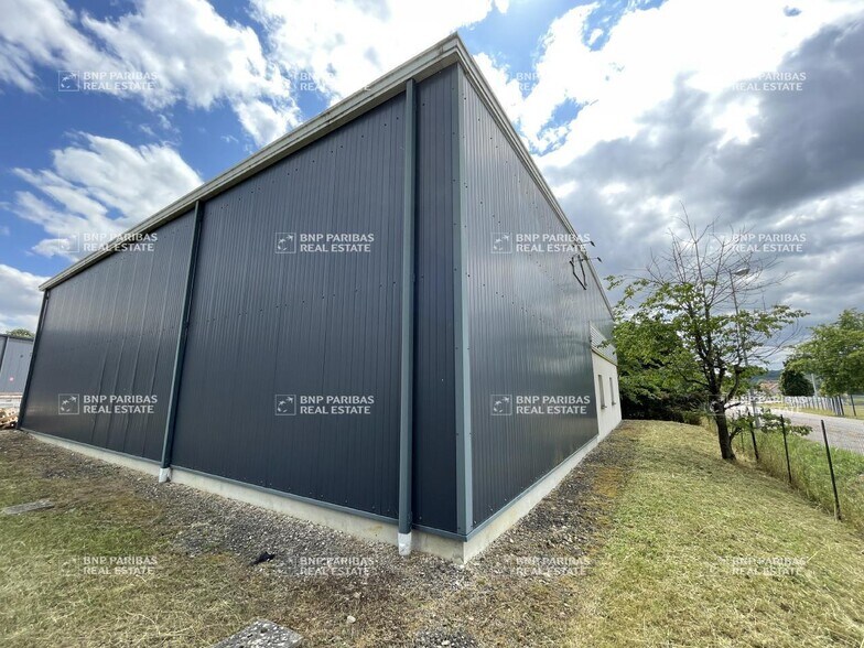 Flex in Ludres for lease - Building Photo - Image 2 of 28