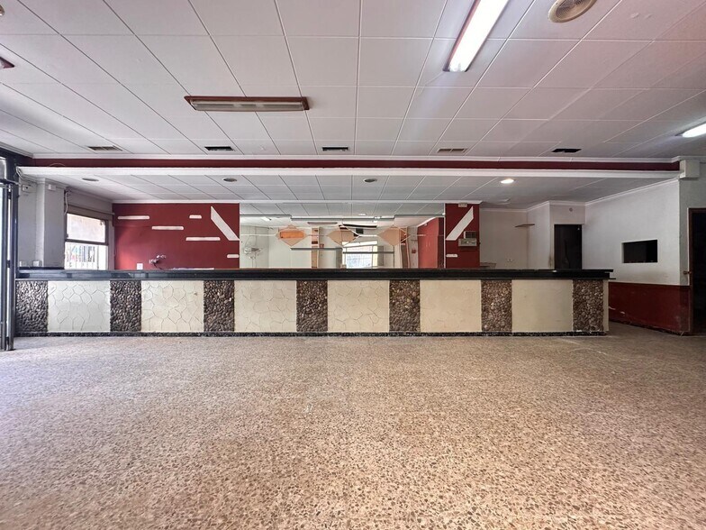 Carrer de Santiago Apòstol, 5, L'Alcúdia, Valencia à vendre - Photo du bâtiment - Image 2 de 30