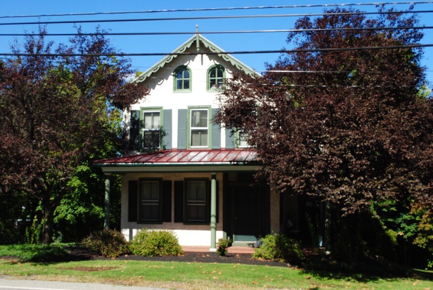 977 E Schuylkill Rd, Pottstown, PA à louer - Photo du bâtiment - Image 3 de 4