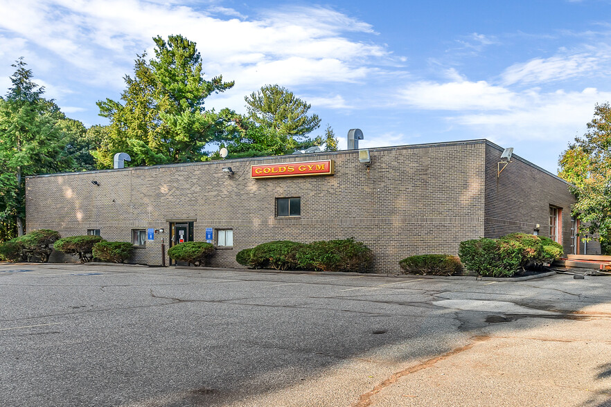 61 Domino Dr, Concord, MA à vendre - Photo principale - Image 1 de 8