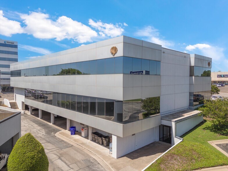 500 N Valley Mills Dr, Waco, TX à louer - Photo du bâtiment - Image 2 de 5