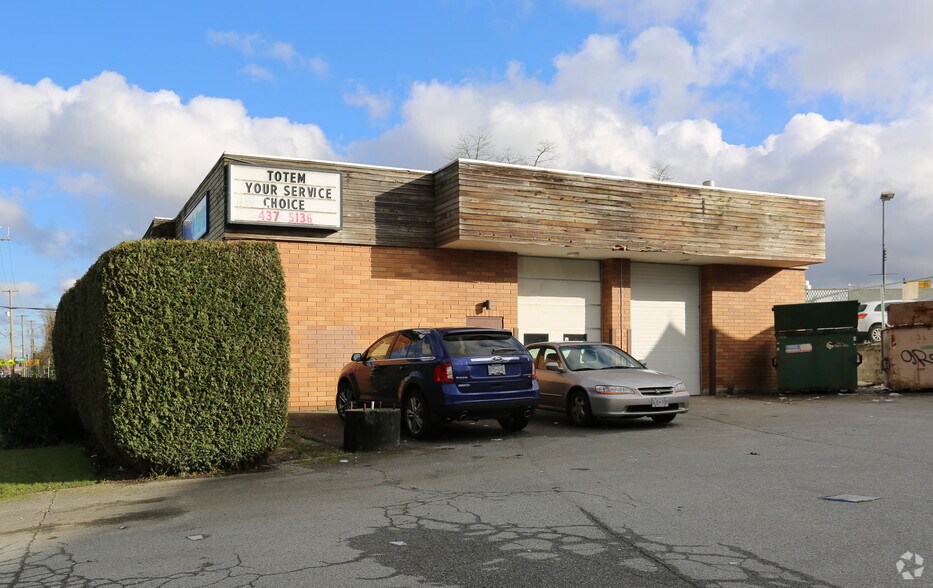 5950 Imperial St, Burnaby, BC à louer - Photo du bâtiment - Image 3 de 5