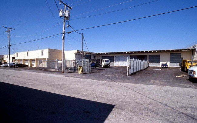 Plus de détails pour 7130 NW 35th Ave, Miami, FL - Industriel à louer