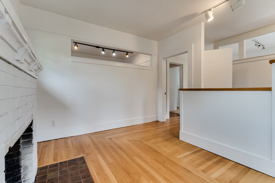 280 W 11th Ave, Eugene, OR for sale - Building Photo - Image 3 of 12