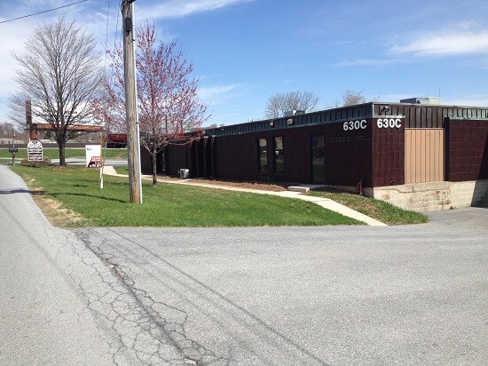 Plus de détails pour 630 Lowther Rd, Lewisberry, PA - Bureau à louer