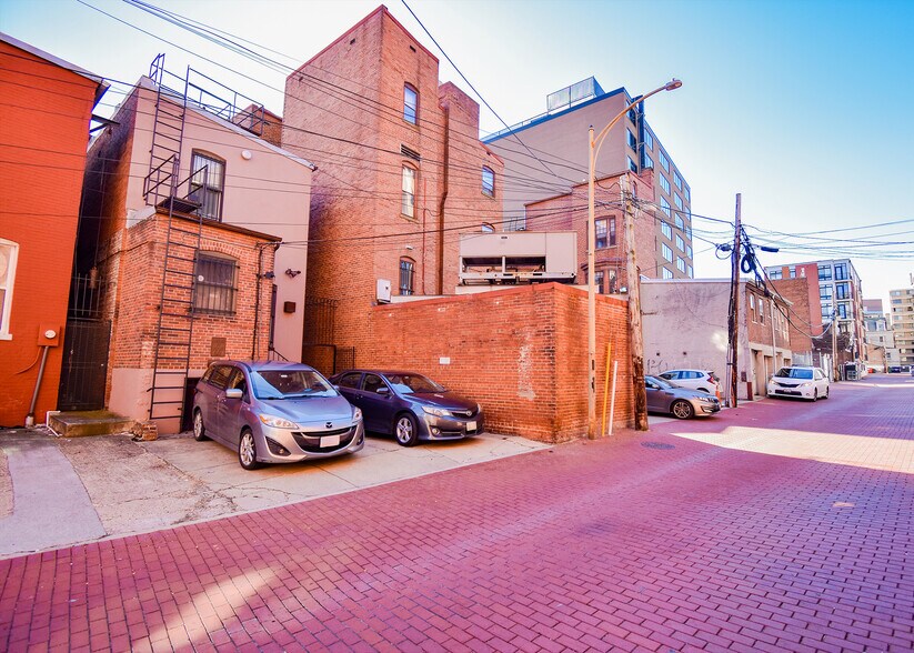 1717 N St NW, Washington, DC à vendre - Photo du bâtiment - Image 2 de 7