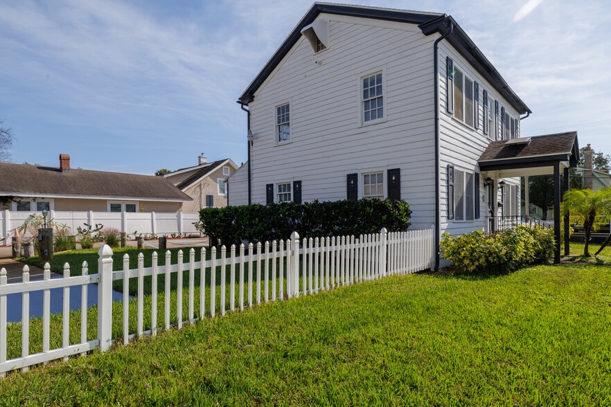 429 N Ridgewood Ave, Daytona Beach, FL for sale - Building Photo - Image 3 of 17