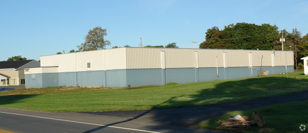 445-447 S Main St, North Syracuse, NY for sale - Building Photo - Image 2 of 6