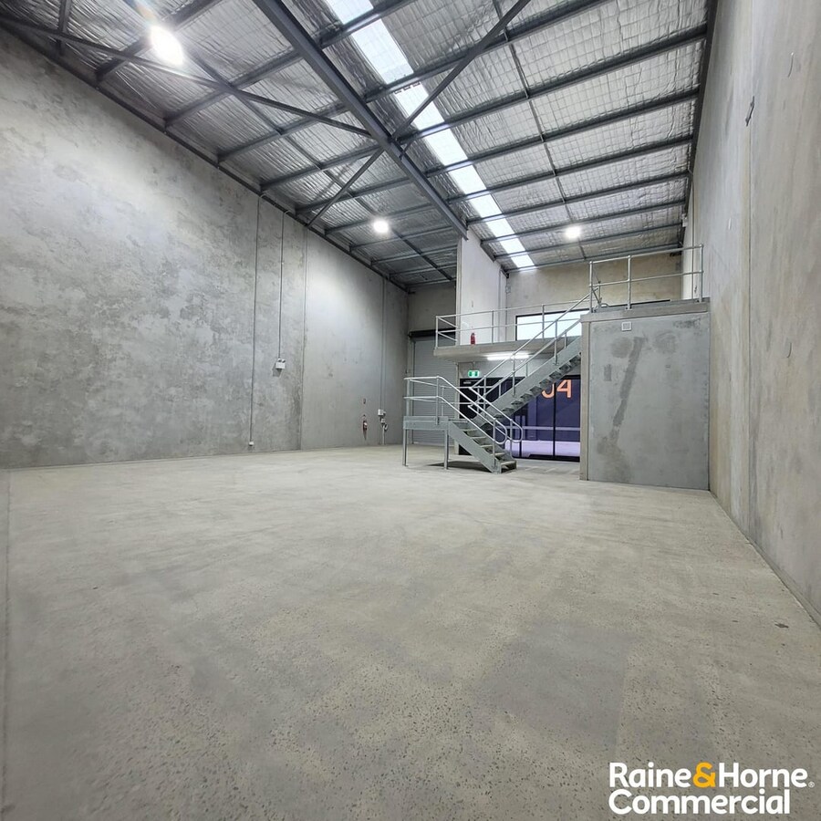 17 Pikkat Dr, Braemar, NSW 2575 - Unit 15 -  - Interior Photo - Image 1 of 2