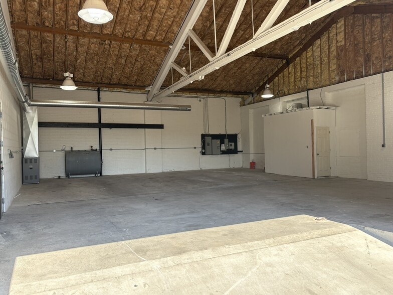 1914 Margaret St, Philadelphia, PA for lease - Building Photo - Image 2 of 5