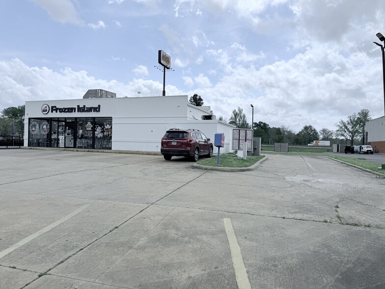 414 Riverwind Dr, Pearl, MS for sale - Building Photo - Image 2 of 14