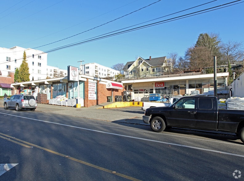 4318 Stone Way N, Seattle, WA for lease - Primary Photo - Image 1 of 2