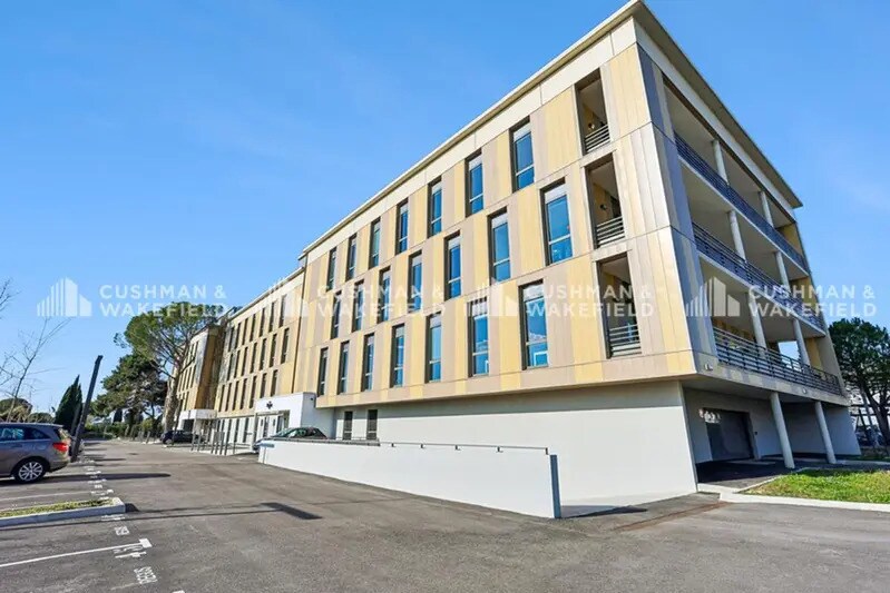 520 Rue Frédéric Joliot Curie, Aix-en-Provence for lease - Building Photo - Image 2 of 10