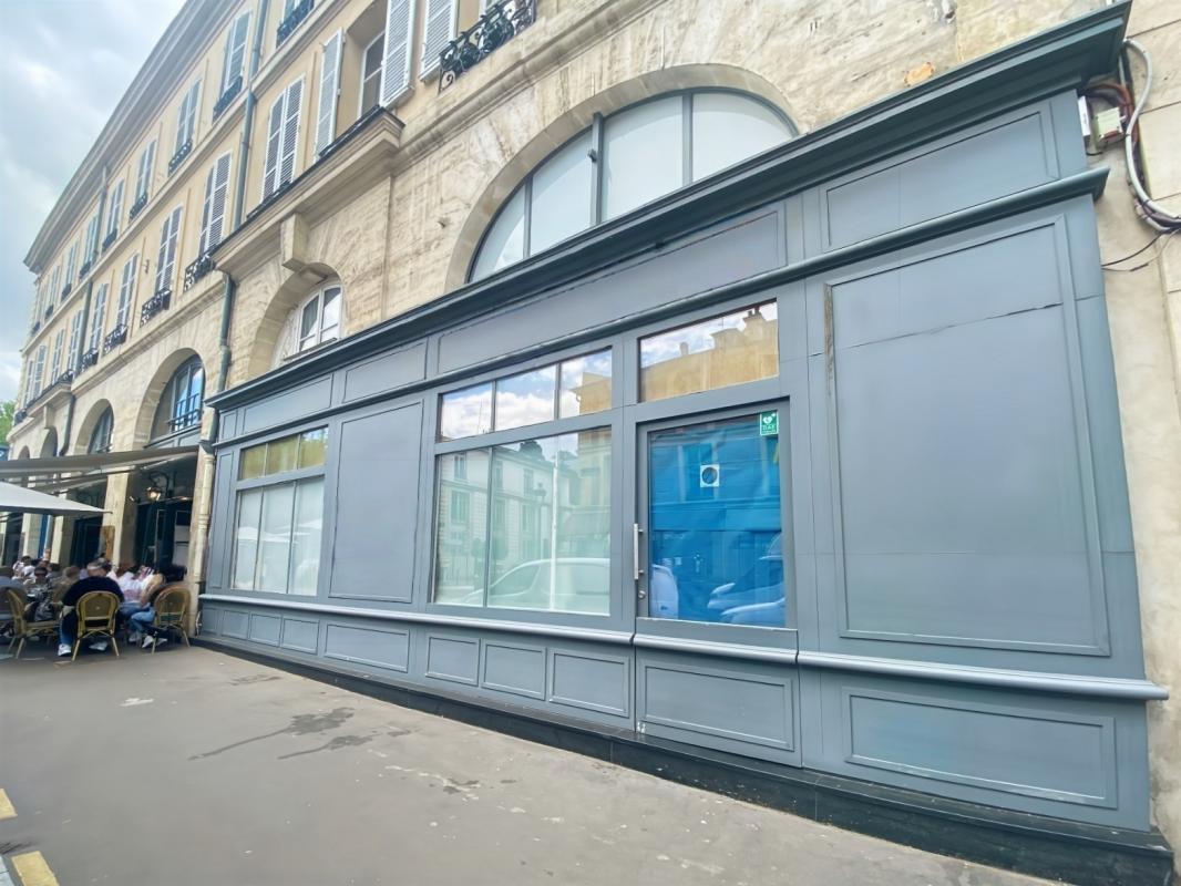 Rue Georges Clémenceau, Versailles for lease Building Photo- Image 1 of 9