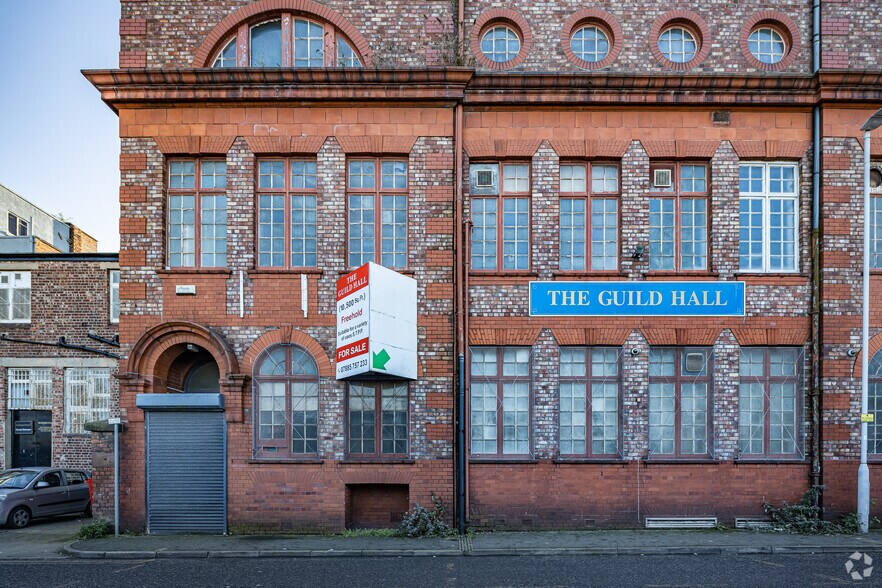 128 Oliver St, Birkenhead à vendre - Photo du bâtiment - Image 2 de 18