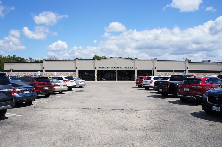 4101 Wesley St, Greenville, TX à louer - Photo du bâtiment - Image 2 de 21