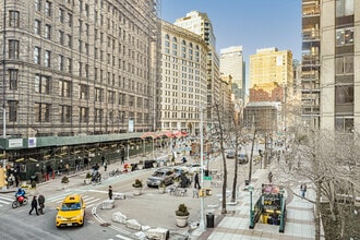 936 Broadway, New York, NY for lease Building Photo- Image 2 of 13