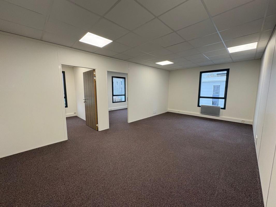 Allée Des Sablières, Croissy-sur-Seine for lease Interior Photo- Image 1 of 7