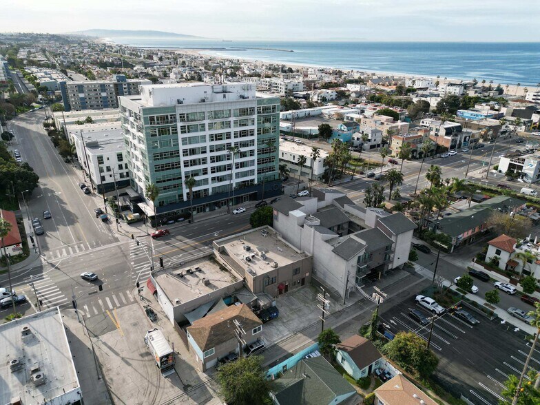 333-337 Washington Blvd, Venice, CA à vendre - Aérien - Image 2 de 24