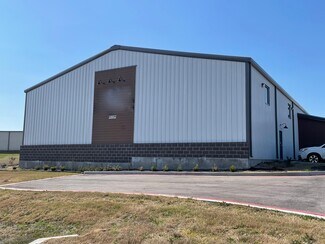 Plus de détails pour 18952 Freeport Dr, Montgomery, TX - Flex à vendre