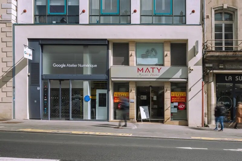 Retail in Nancy for lease - Building Photo - Image 3 of 7