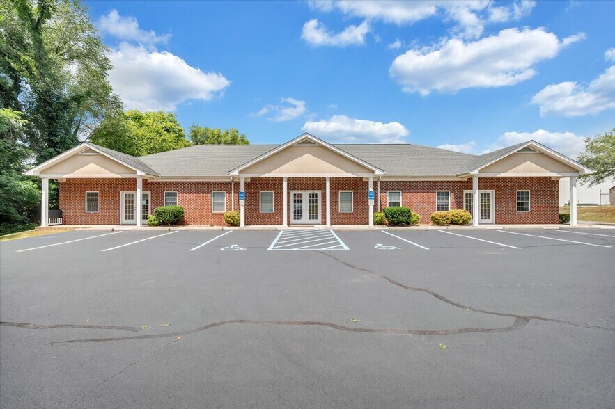 1101-1109 Electric Rd, Salem, VA à louer - Photo du bâtiment - Image 2 de 22