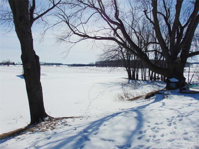 537042 Main St, Melancthon, ON à louer - Photo du bâtiment - Image 3 de 6