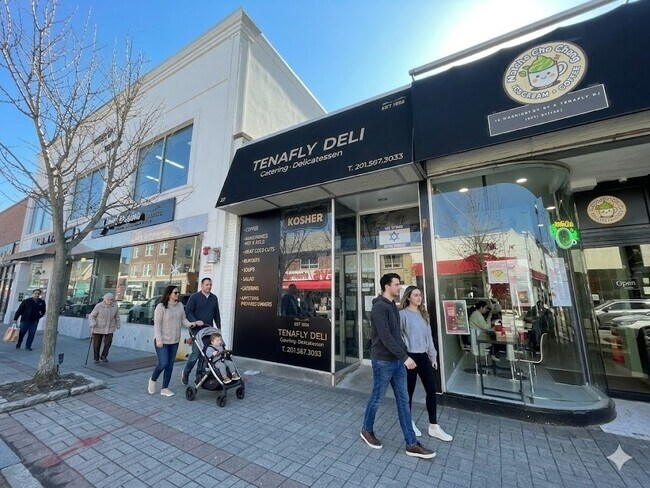 Plus de détails pour 22-24 Washington St, Tenafly, NJ - Commerce de détail à louer