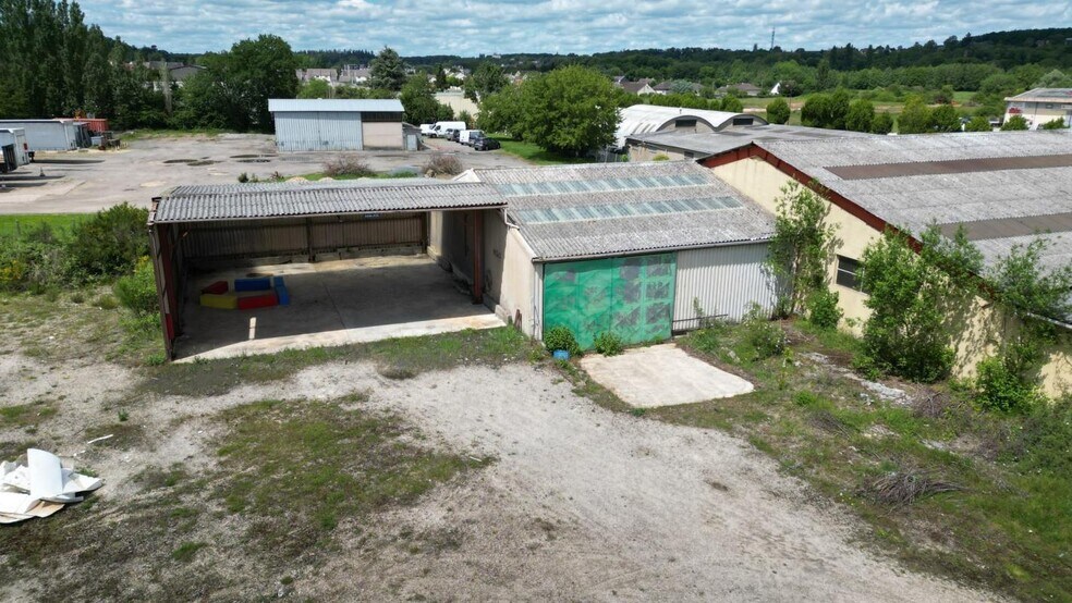 Industrial in Saint-Lubin-des-Joncherets for sale - Aerial - Image 2 of 23