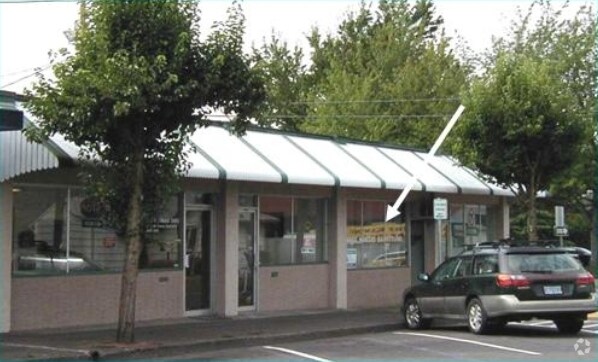 80 NW 2nd St, Gresham, OR à louer - Photo du bâtiment - Image 2 de 3